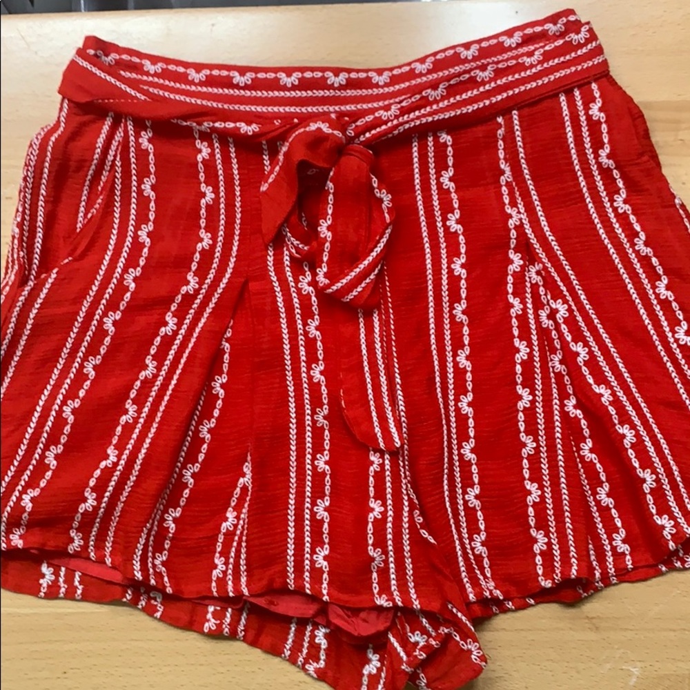 Sadie and sage floral shorts